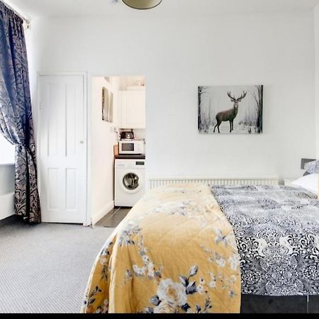 Hooton Apartment 1 Bed Kilnhurst Dış mekan fotoğraf